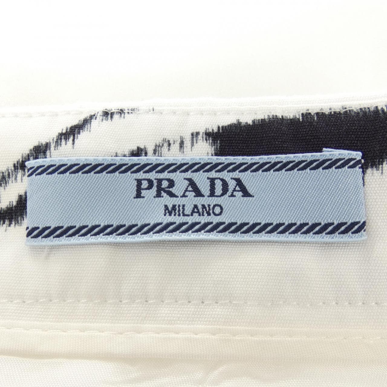 プラダ PRADA P176S S211 1YSQ スカート