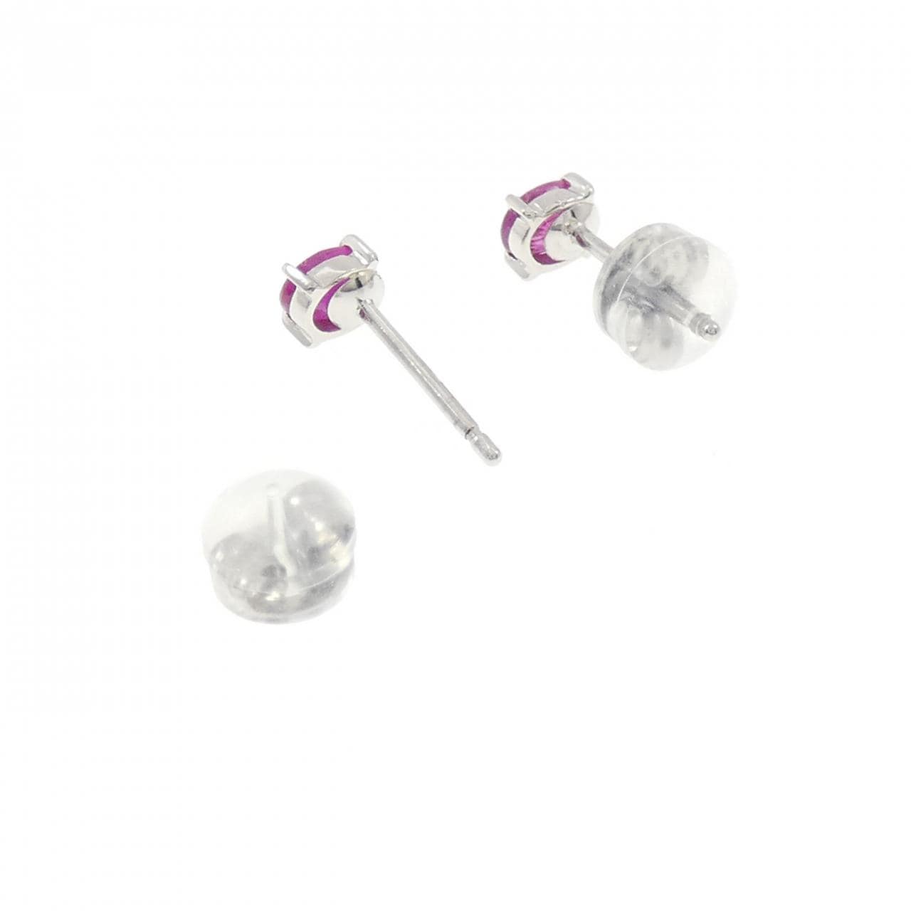 PT900 ルビー ピアス 0.6CT