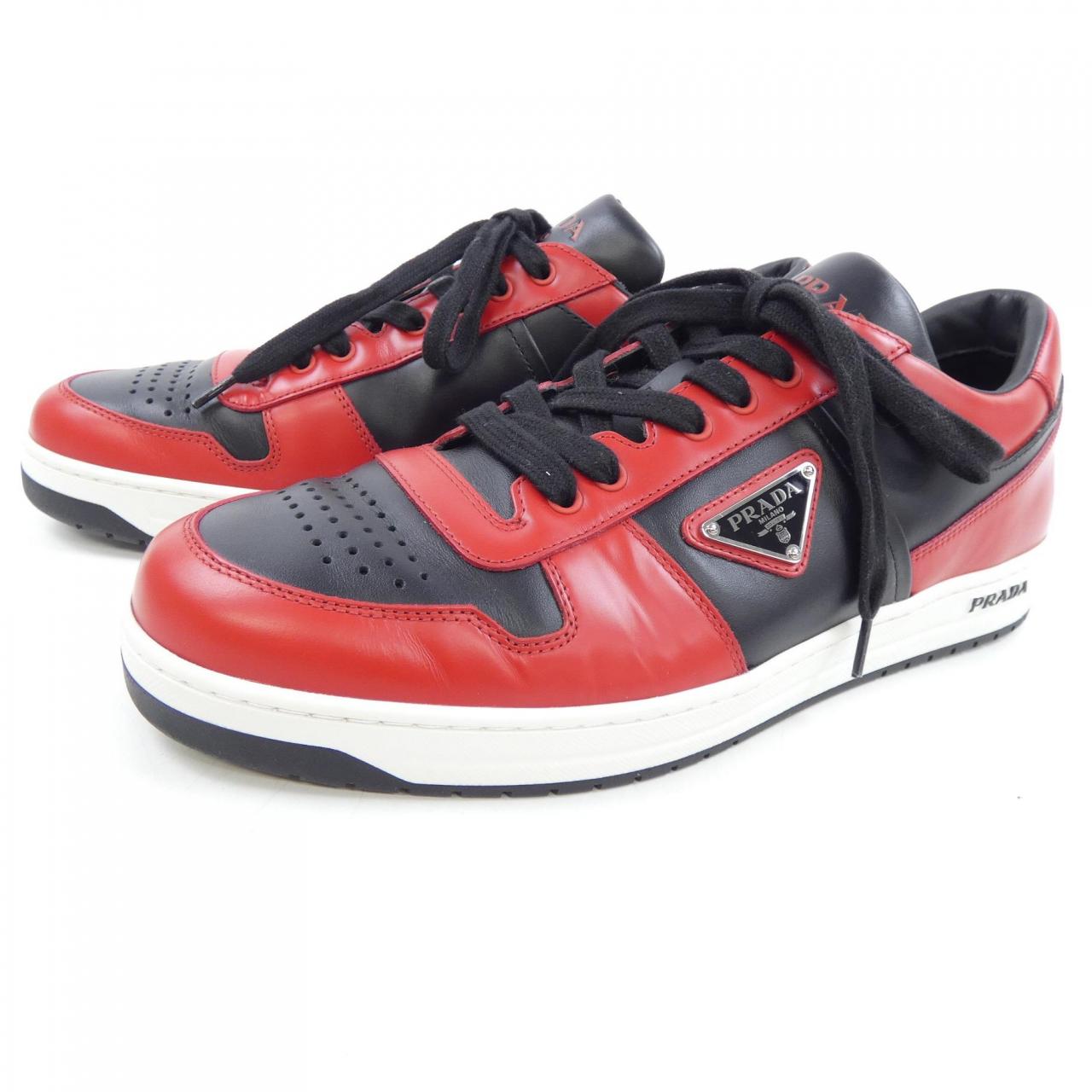 プラダ PRADA スニーカー