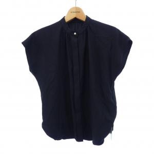 ニジュウサンク 23区 トップス