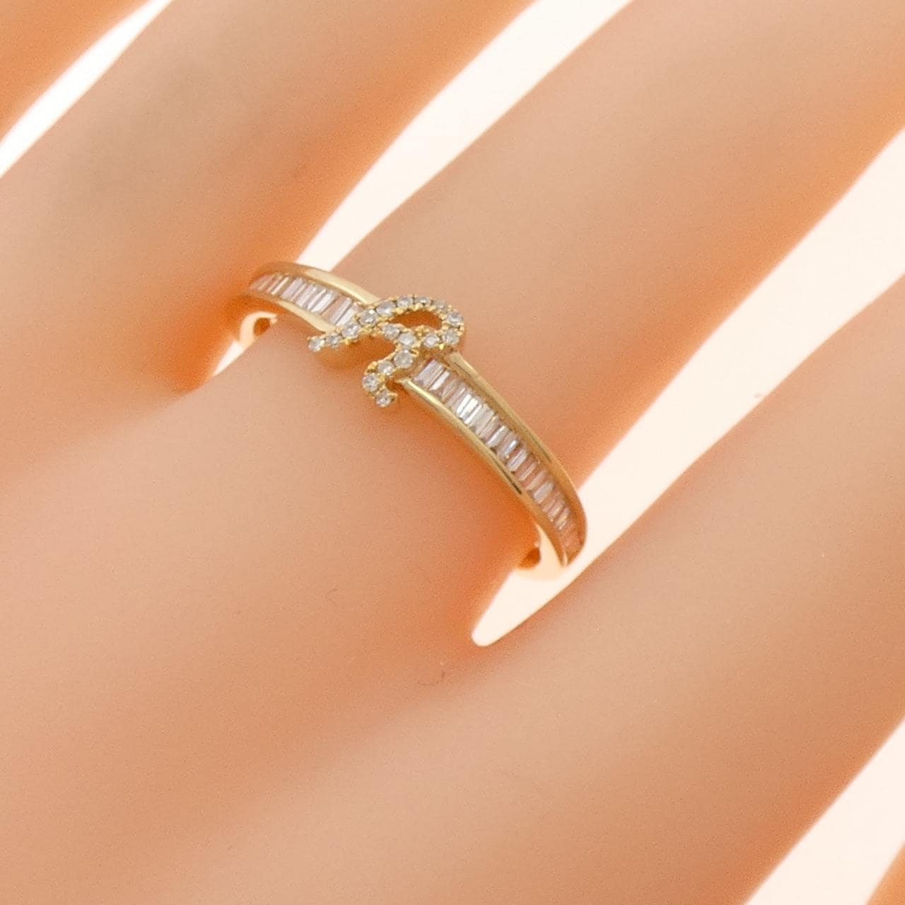 K18YG イニシャルA ダイヤモンド リング 0.25CT