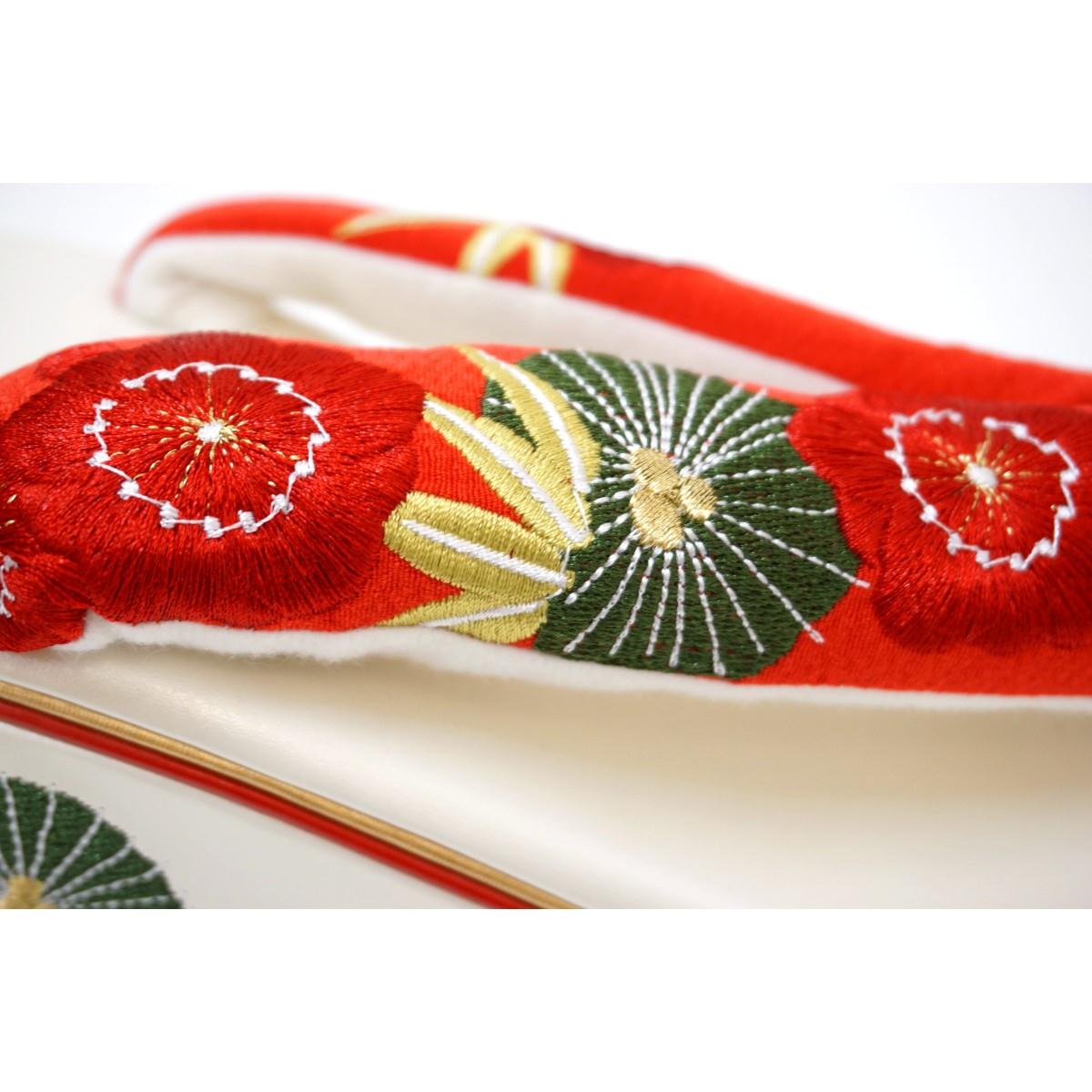 【新品】女草履　松竹梅・鶴　Ｆサイズ