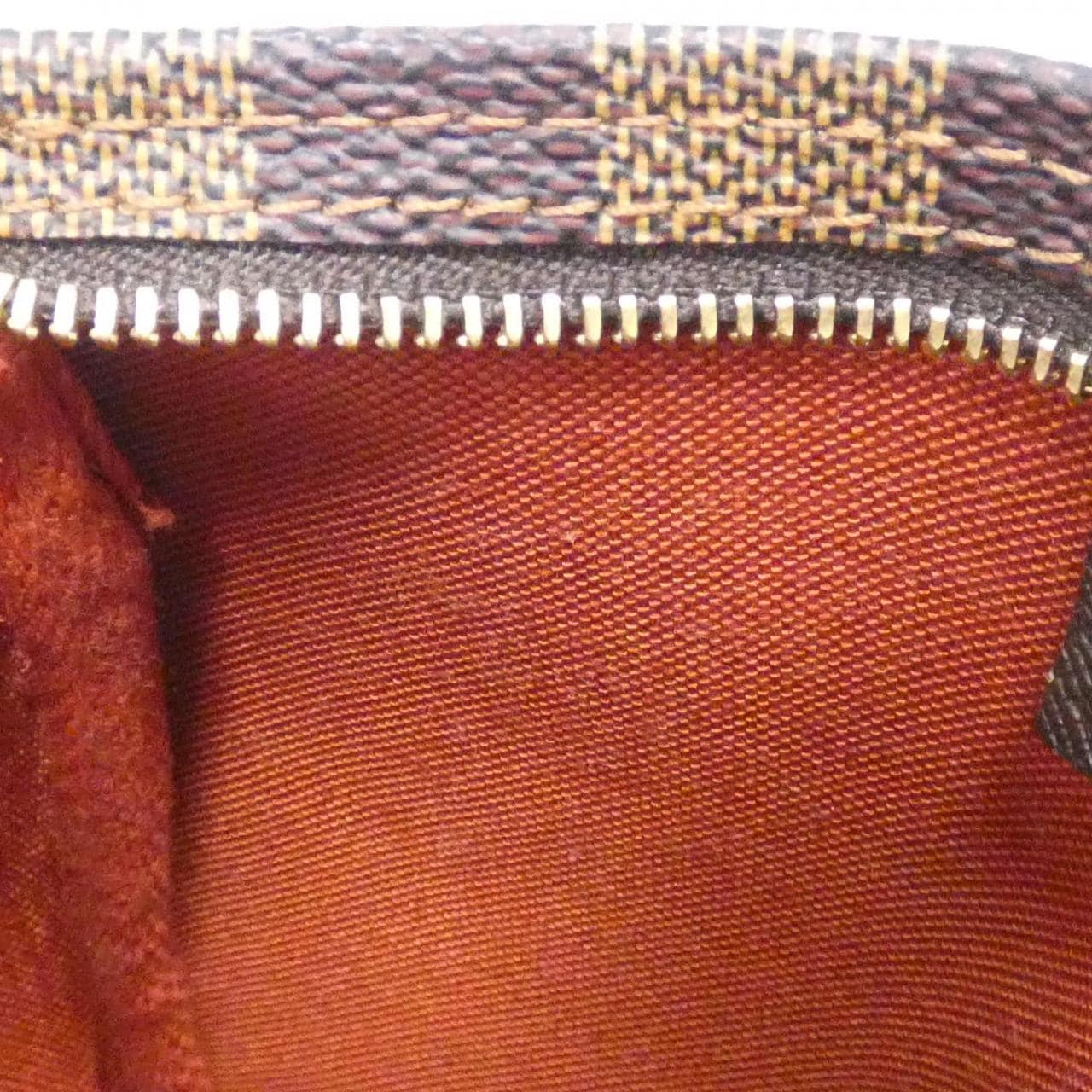 ルイヴィトン ダミエ トゥルース メイクアップ N51982 アクセサリーポーチ