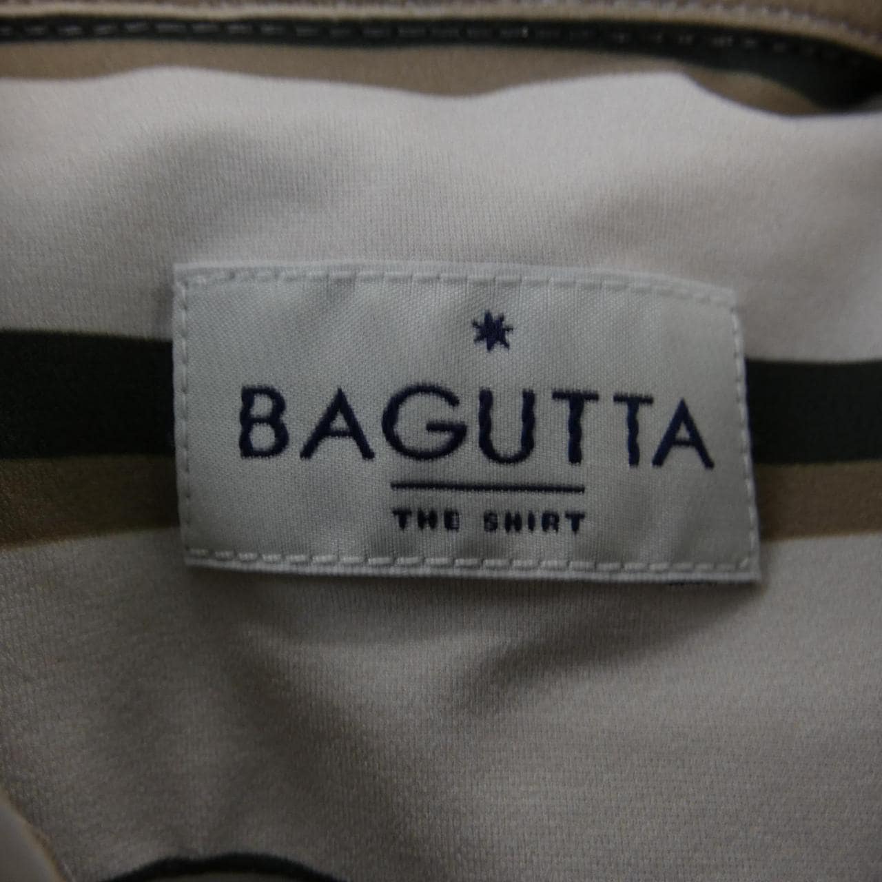 バグッタ BAGUTTA シャツ