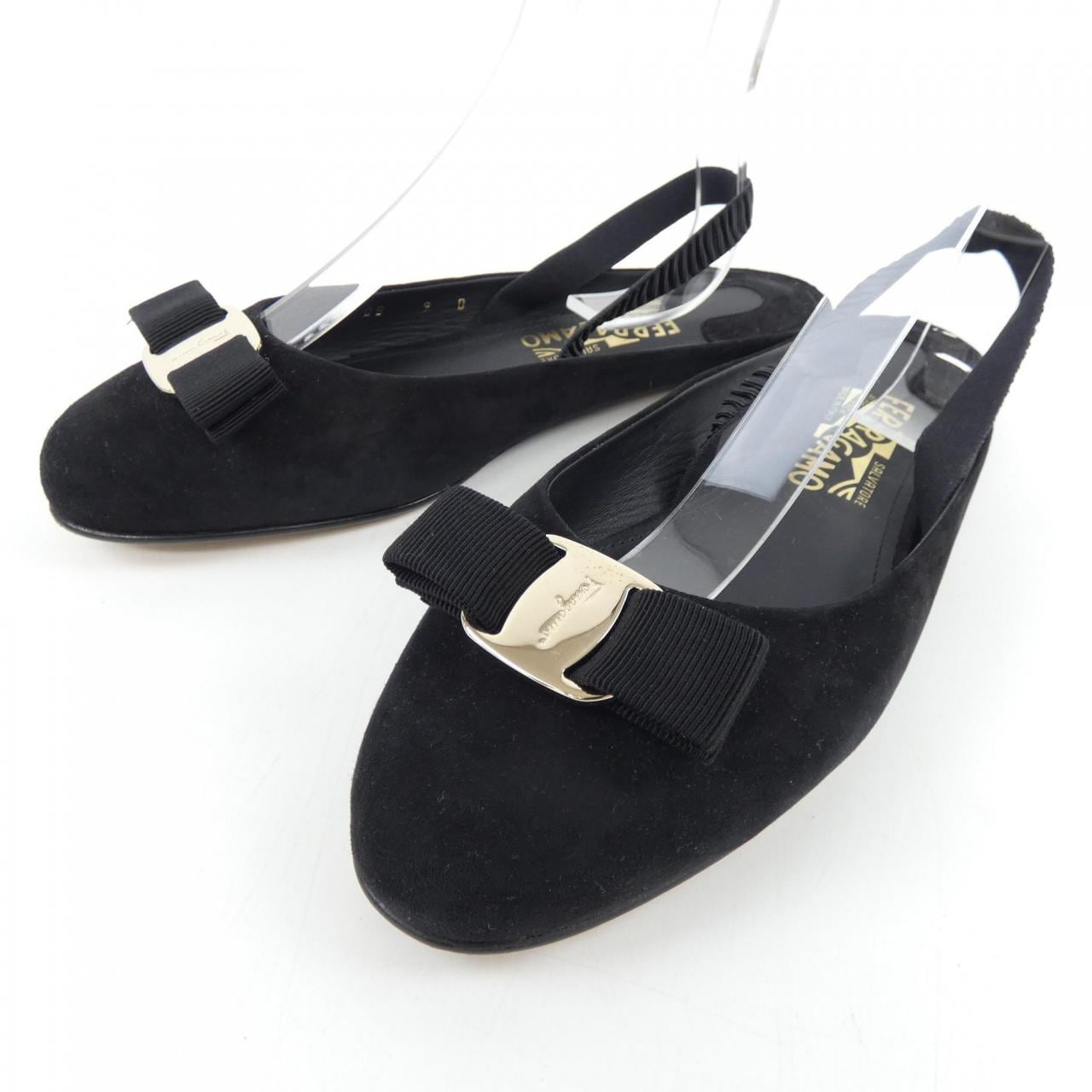 サルヴァトーレフェラガモ SALVATORE FERRAGAMO サンダル