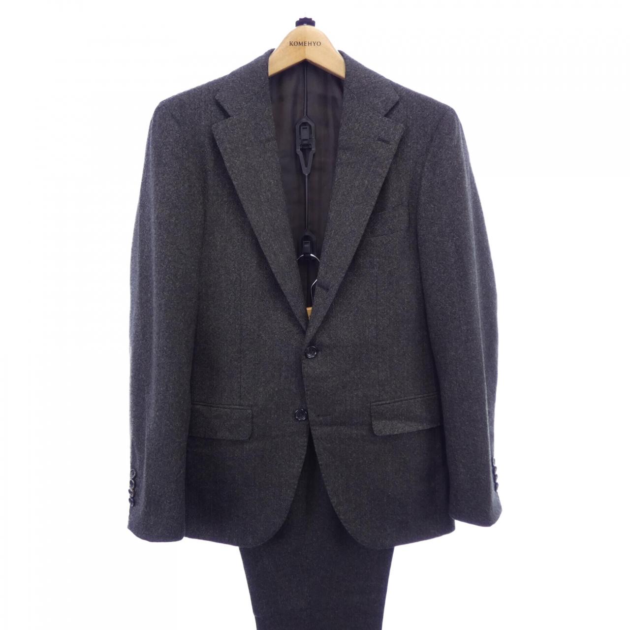 ブリッラ Brilla スーツ