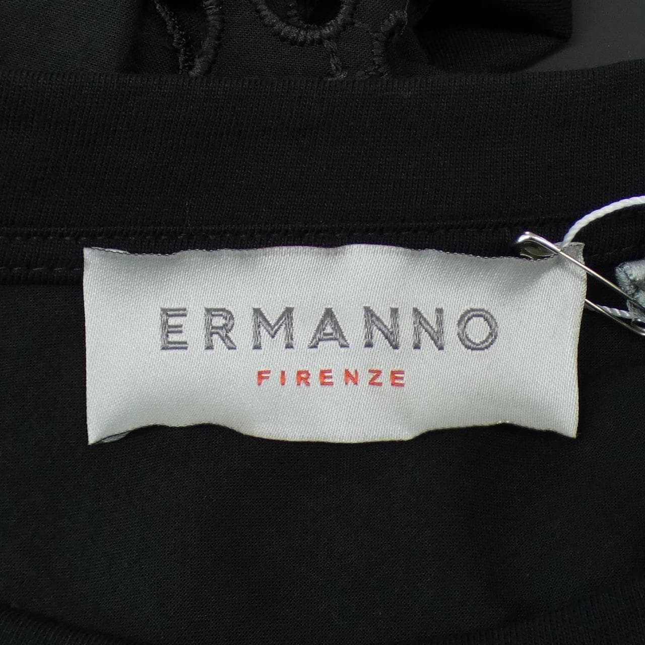 ERMANNO T 卹