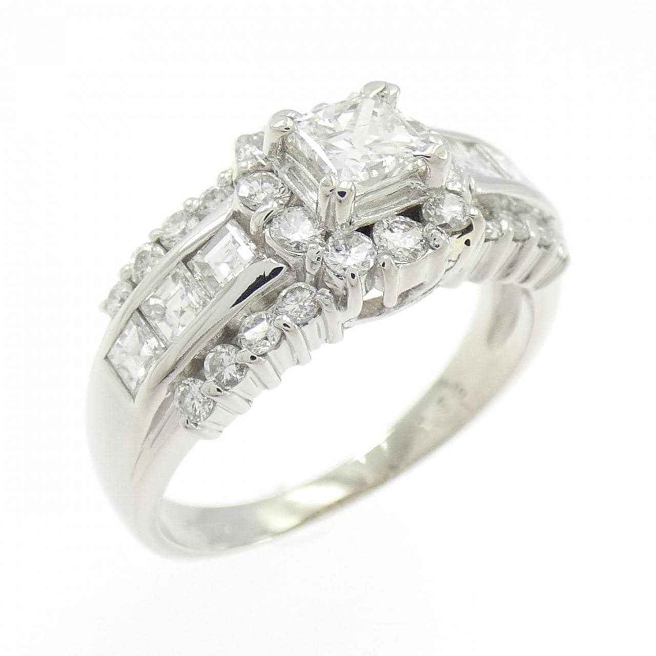 PT900 ダイヤモンド リング 1.53CT