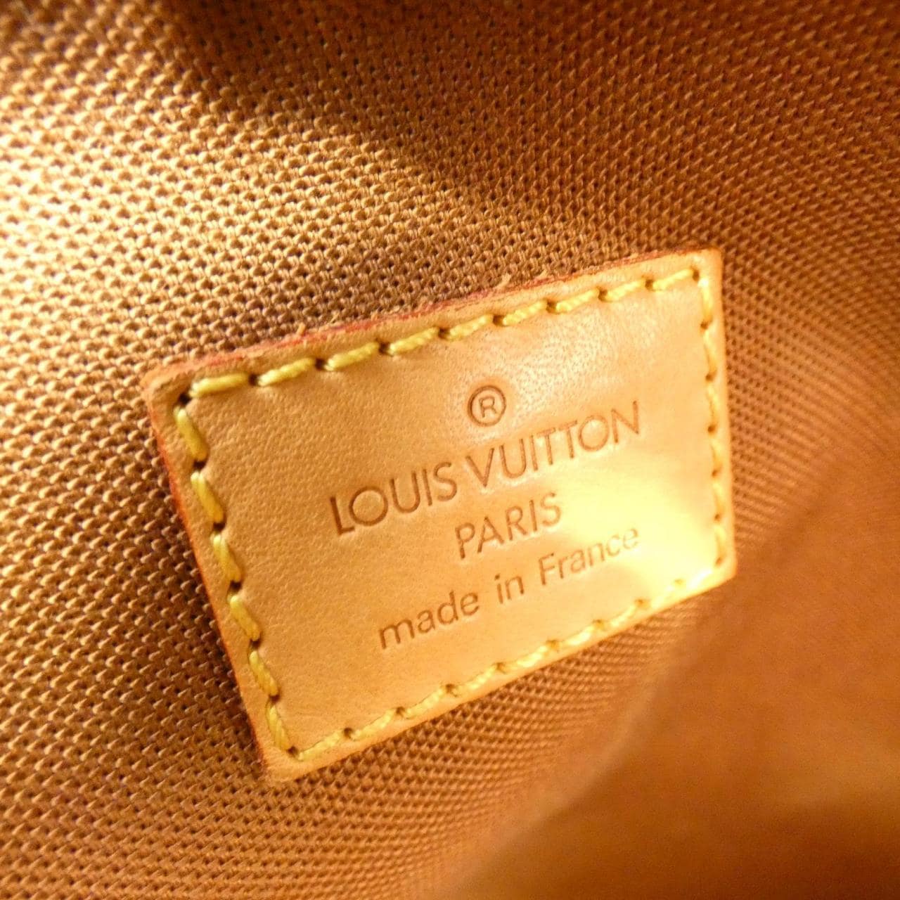 LOUIS VUITTON Monogram Pochette Bossfort M40044 單肩包