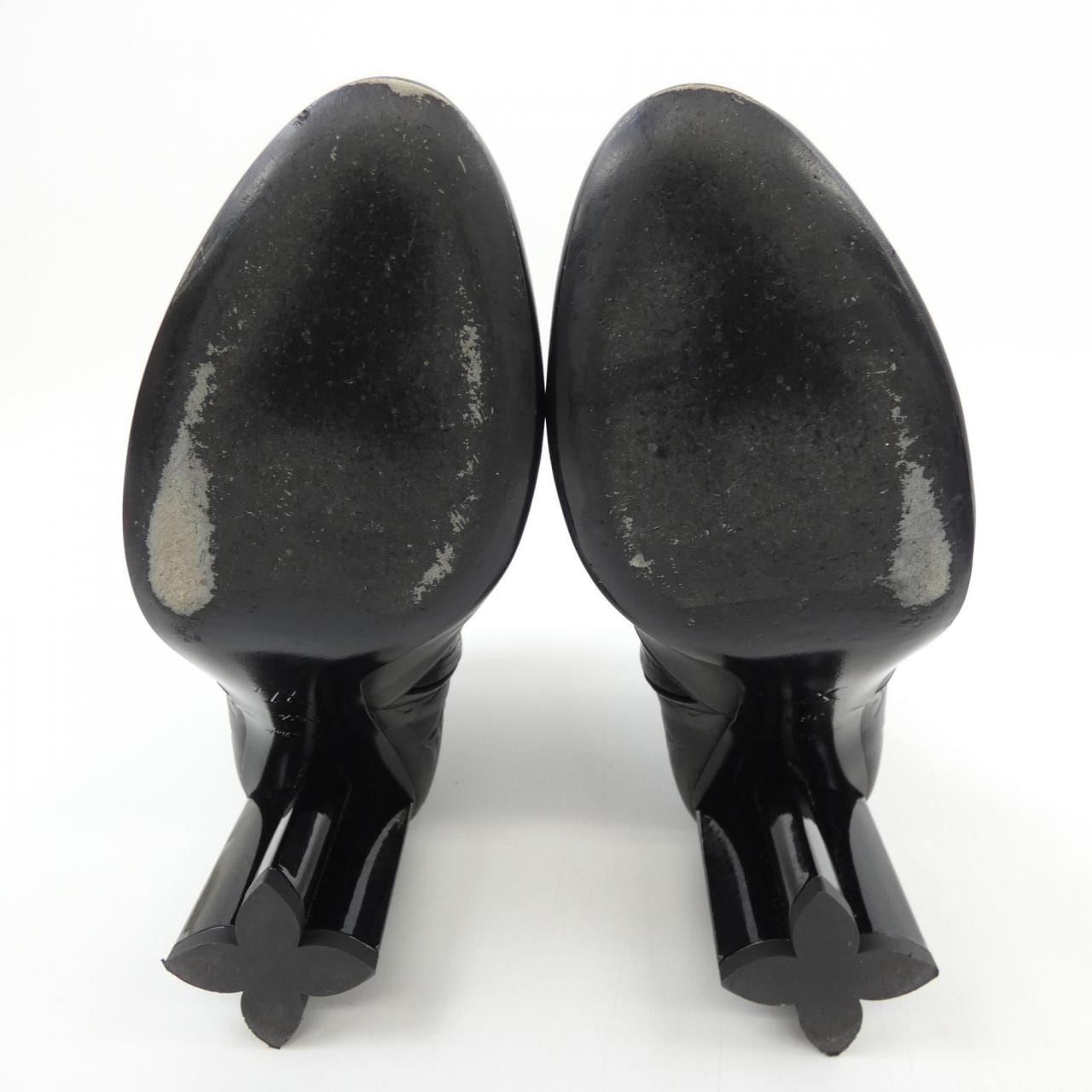 ルイヴィトン LOUIS VUITTON モノグラム パターン デボス ブーツ