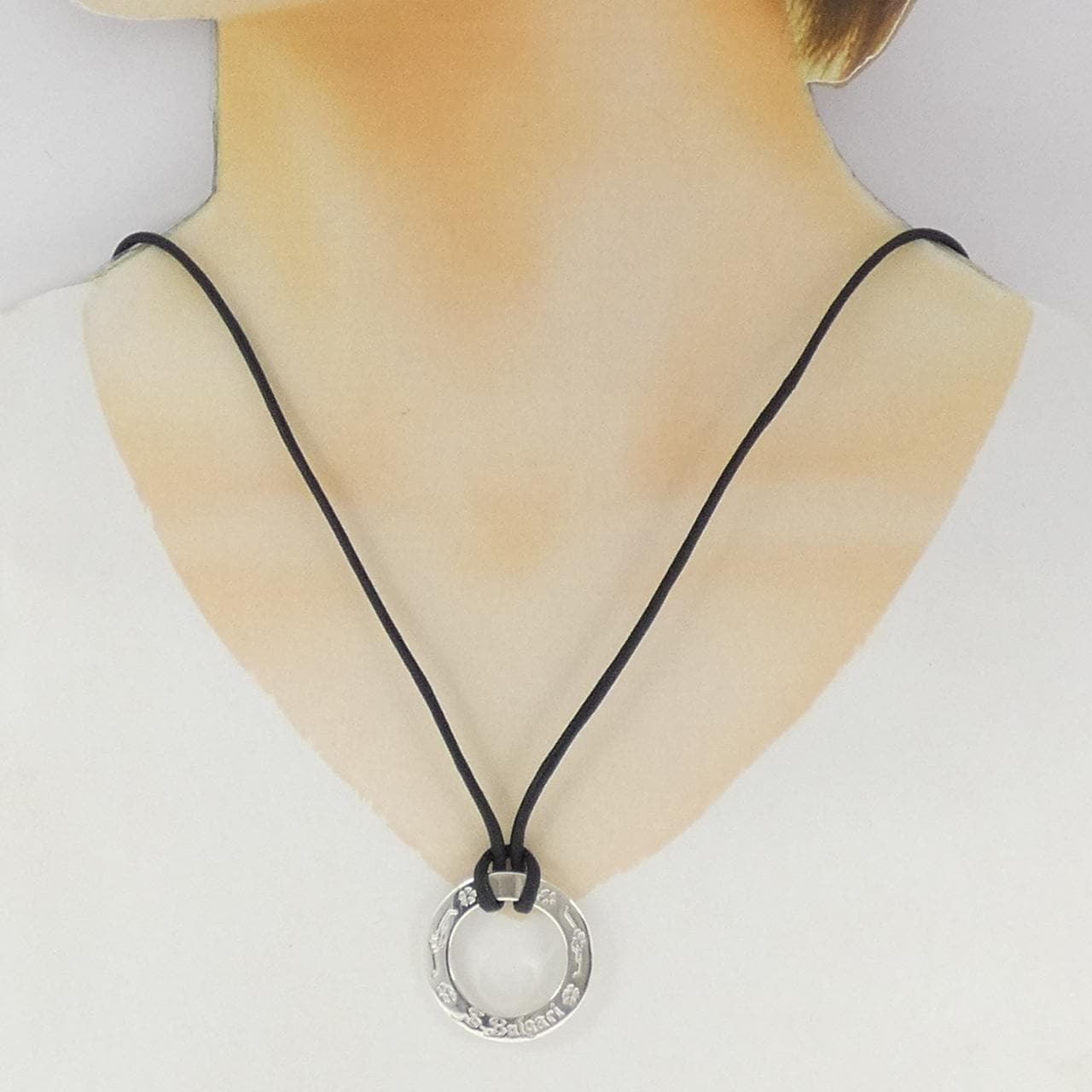 ブルガリ セーブザチルドレン ネックレス