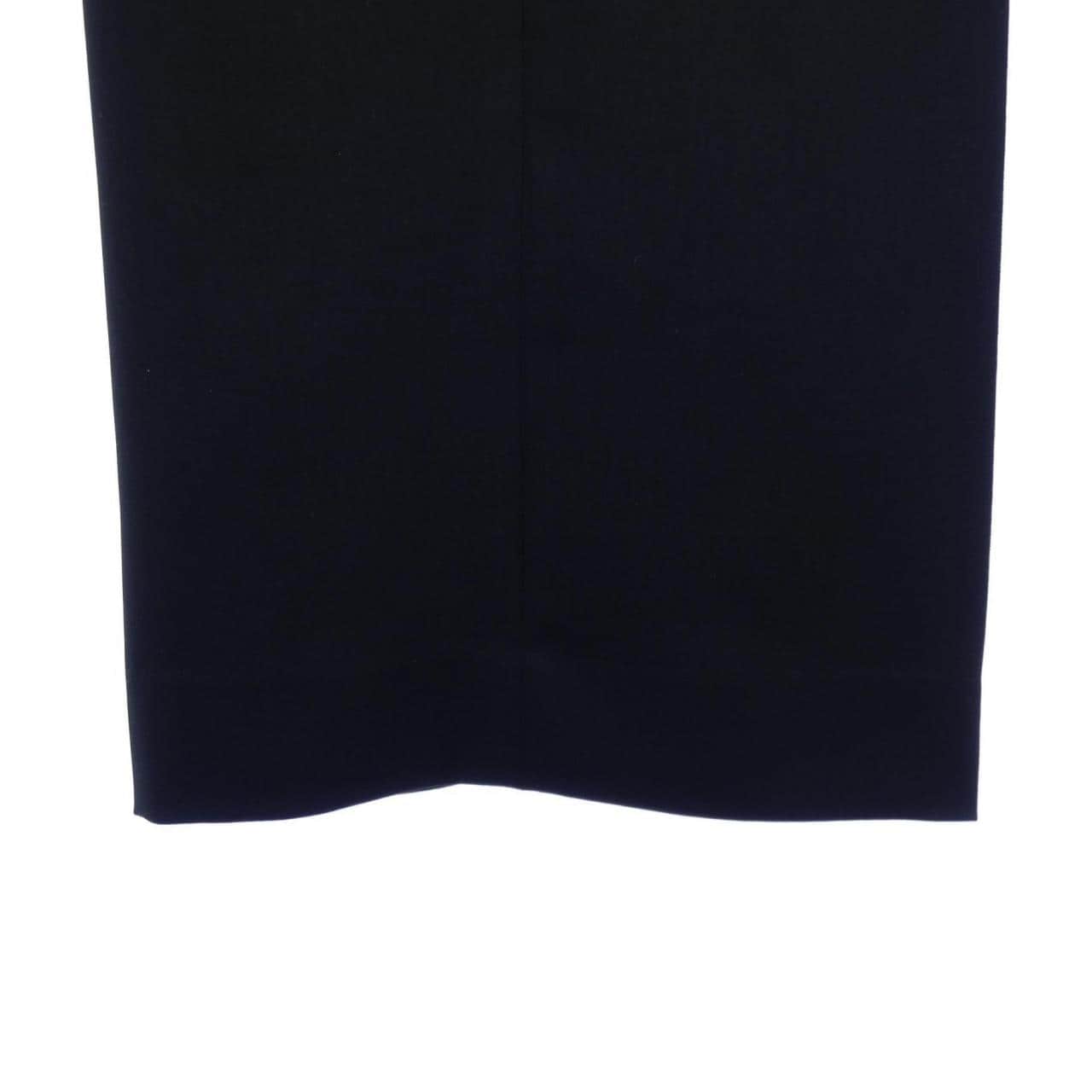 ニジュウサンク 23区 パンツ