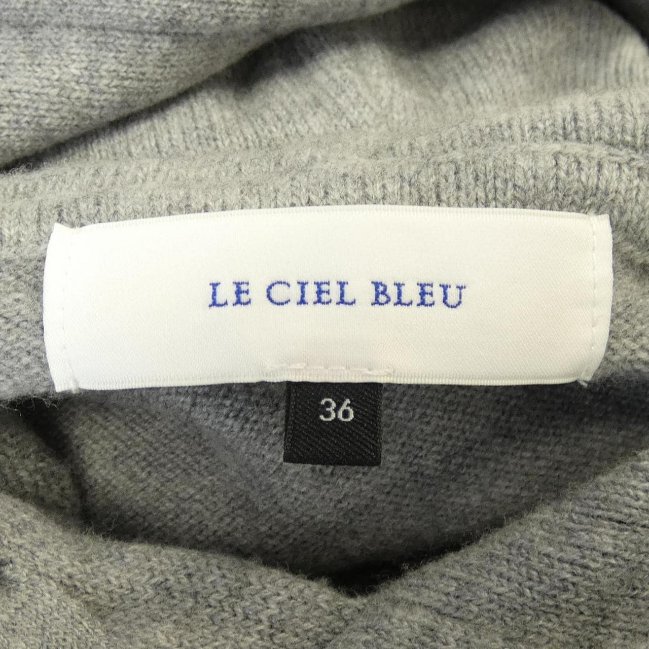 ルシェルブルー LE CIEL BLEU 22A61514 パーカー