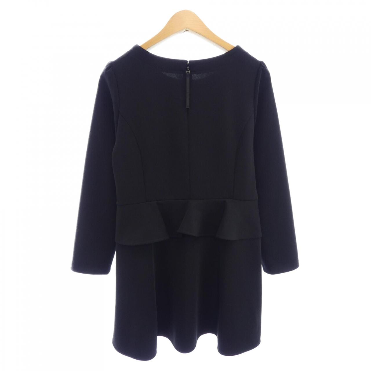 トゥービーシック TO BE CHIC W5P10-630-09 トップス