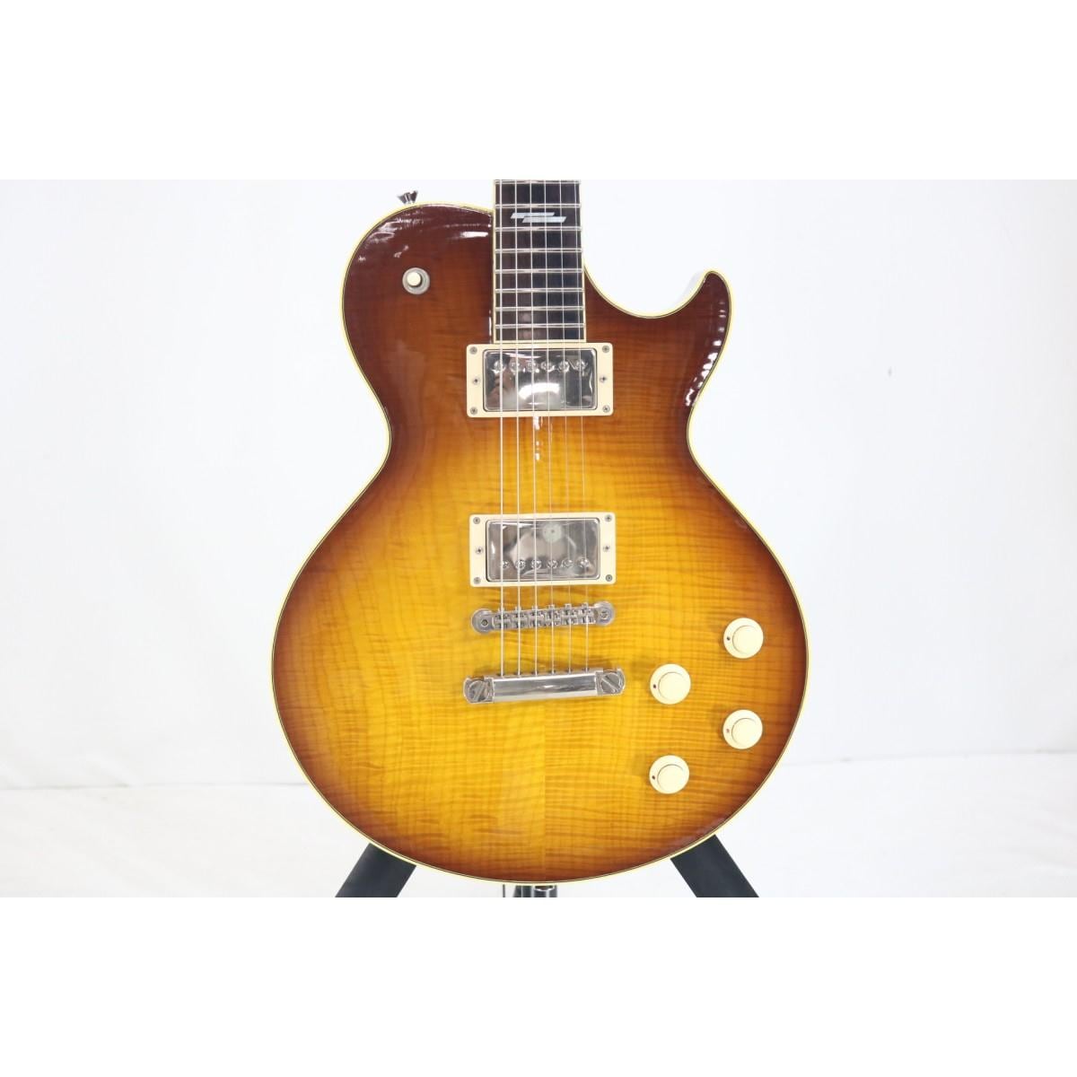 ＣＯＬＬＩＮＧＳ　ＣＩＴＹ　ＬＩＭＩＴＳ　ＤＥＬＵＸＥ
