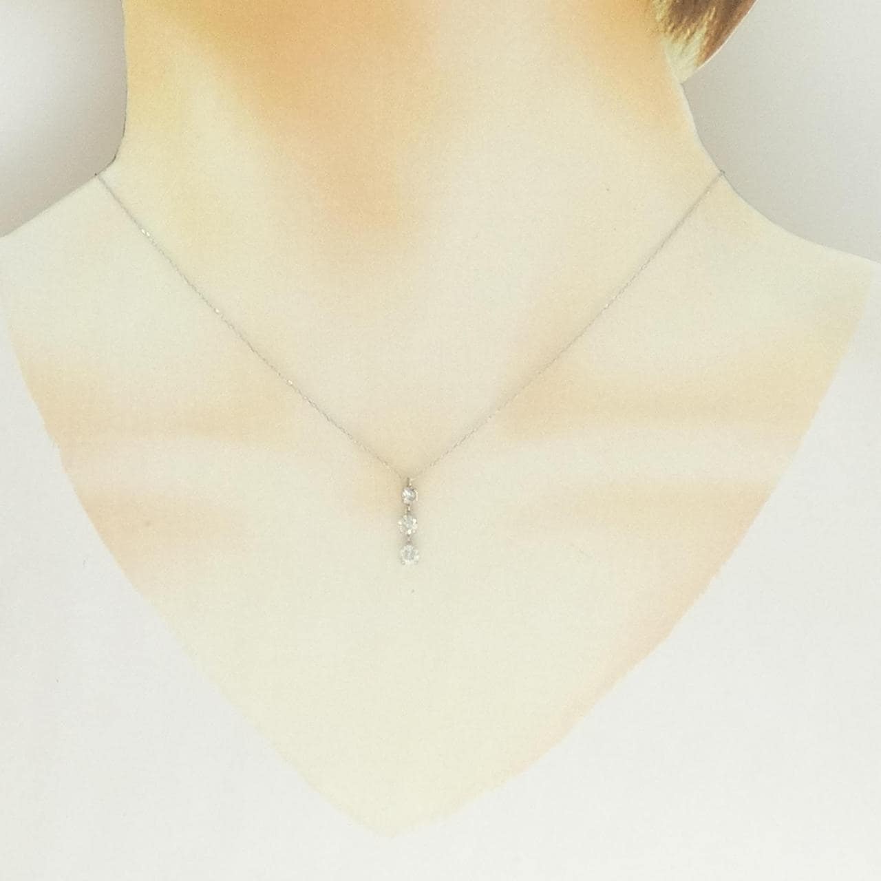 【新品】PT900/PT850 スリーストーン ダイヤモンド ネックレス 0.50CT