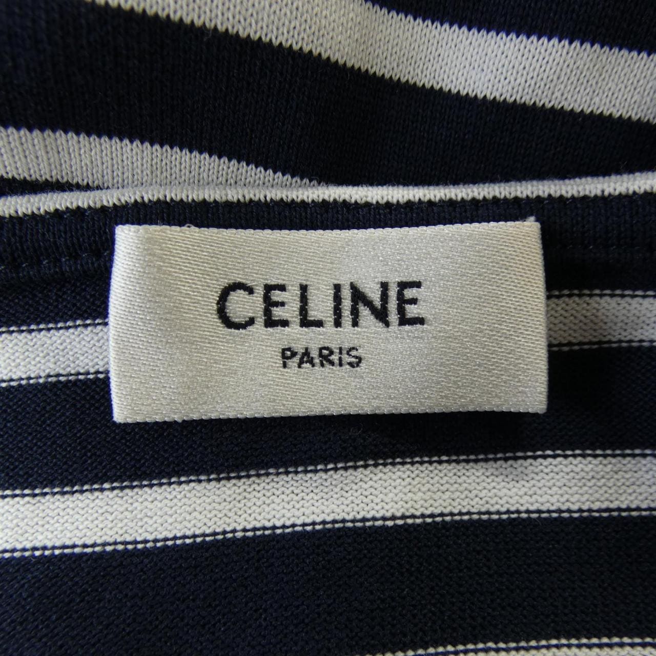 セリーヌ CELINE トリオンフ TRIOMPHE 2X43M879Y Tシャツ
