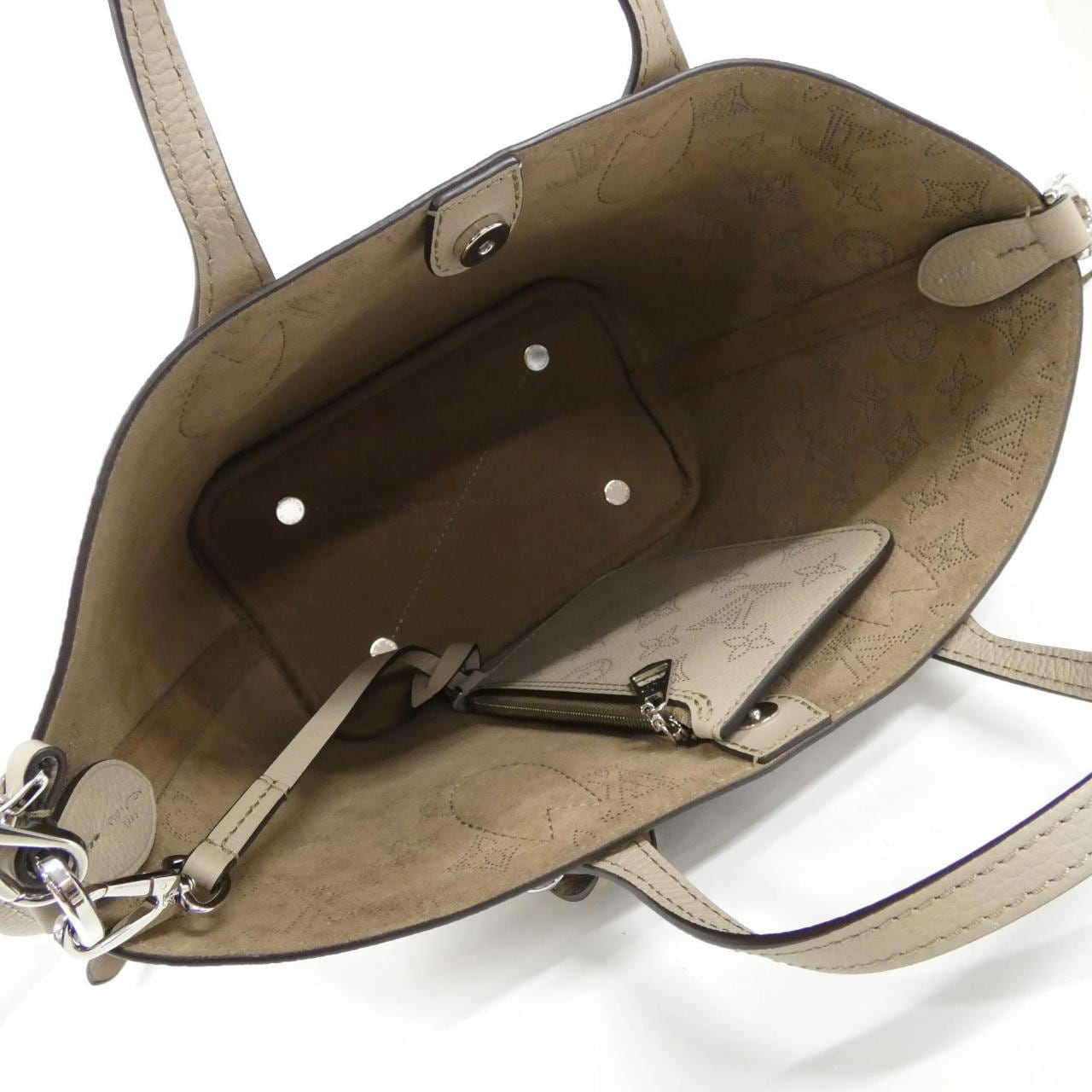 ルイヴィトン マヒナ ブロッサム PM M21849 バッグ