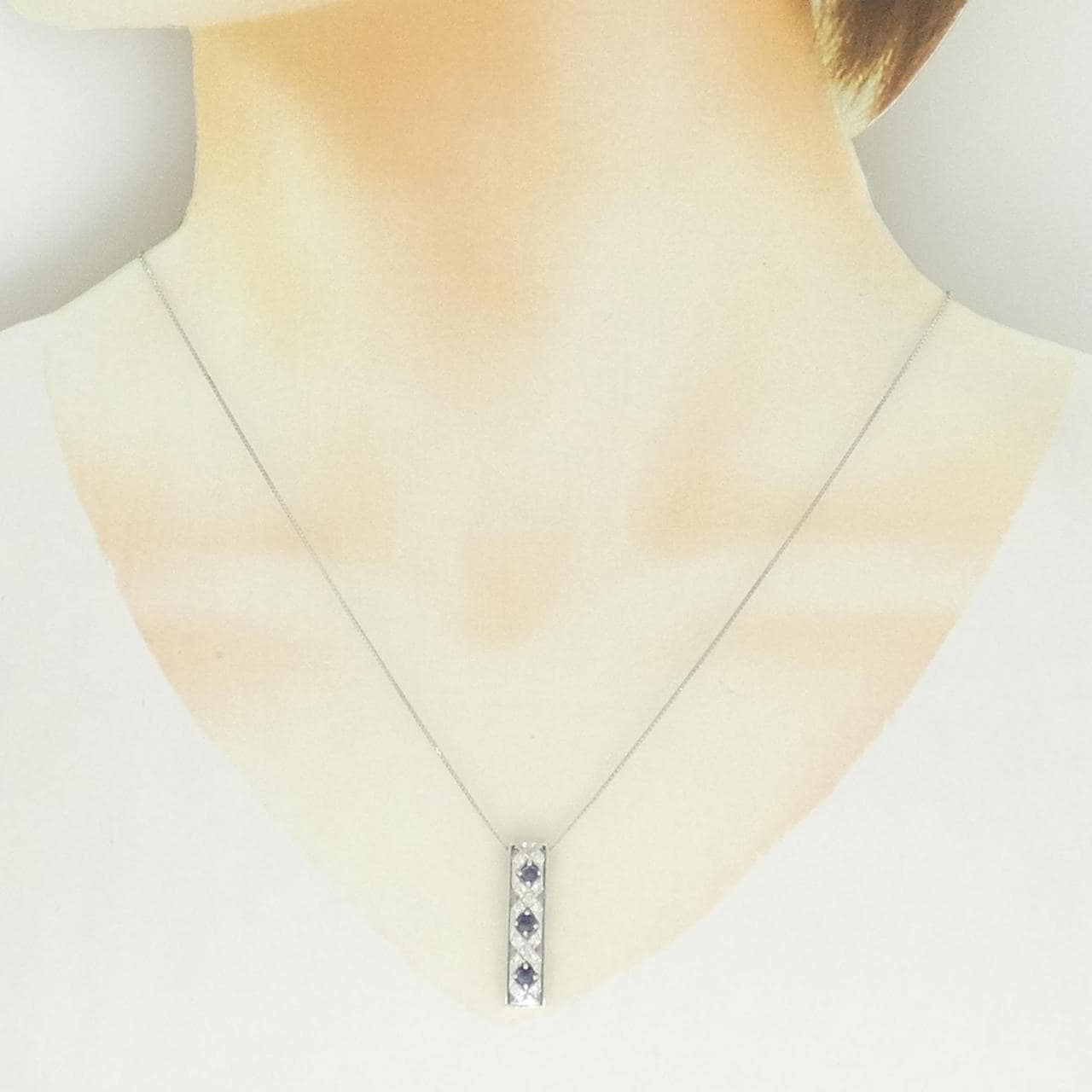K18WG サファイヤ ネックレス 0.20CT