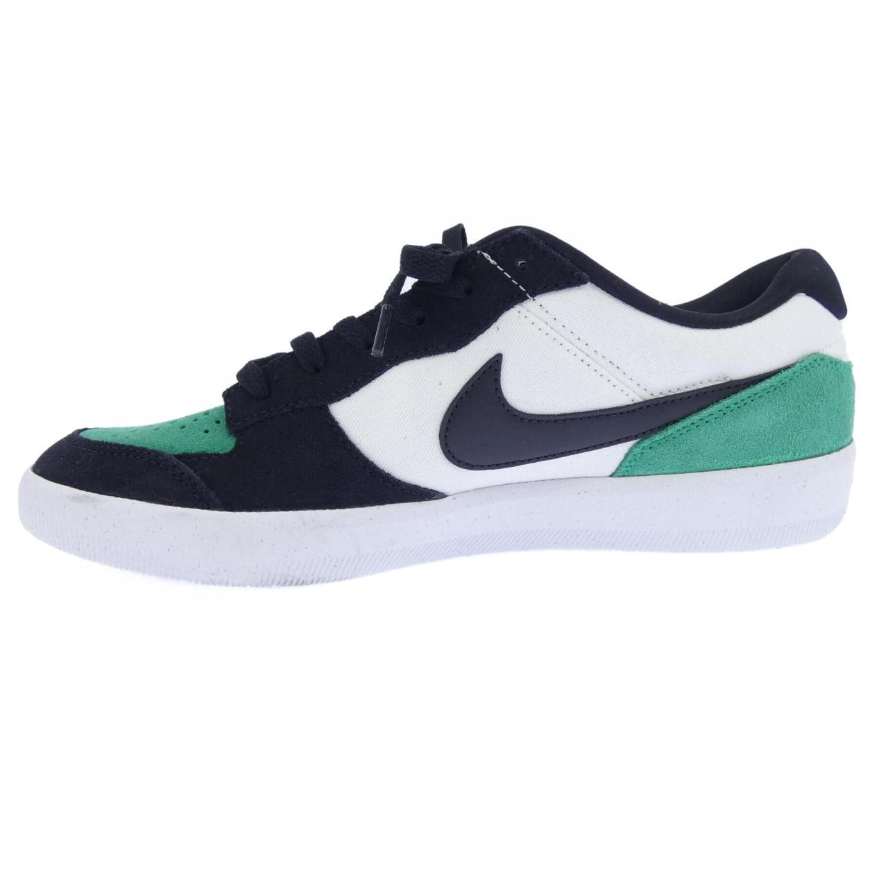 ナイキ NIKE DV5477-101 スニーカー