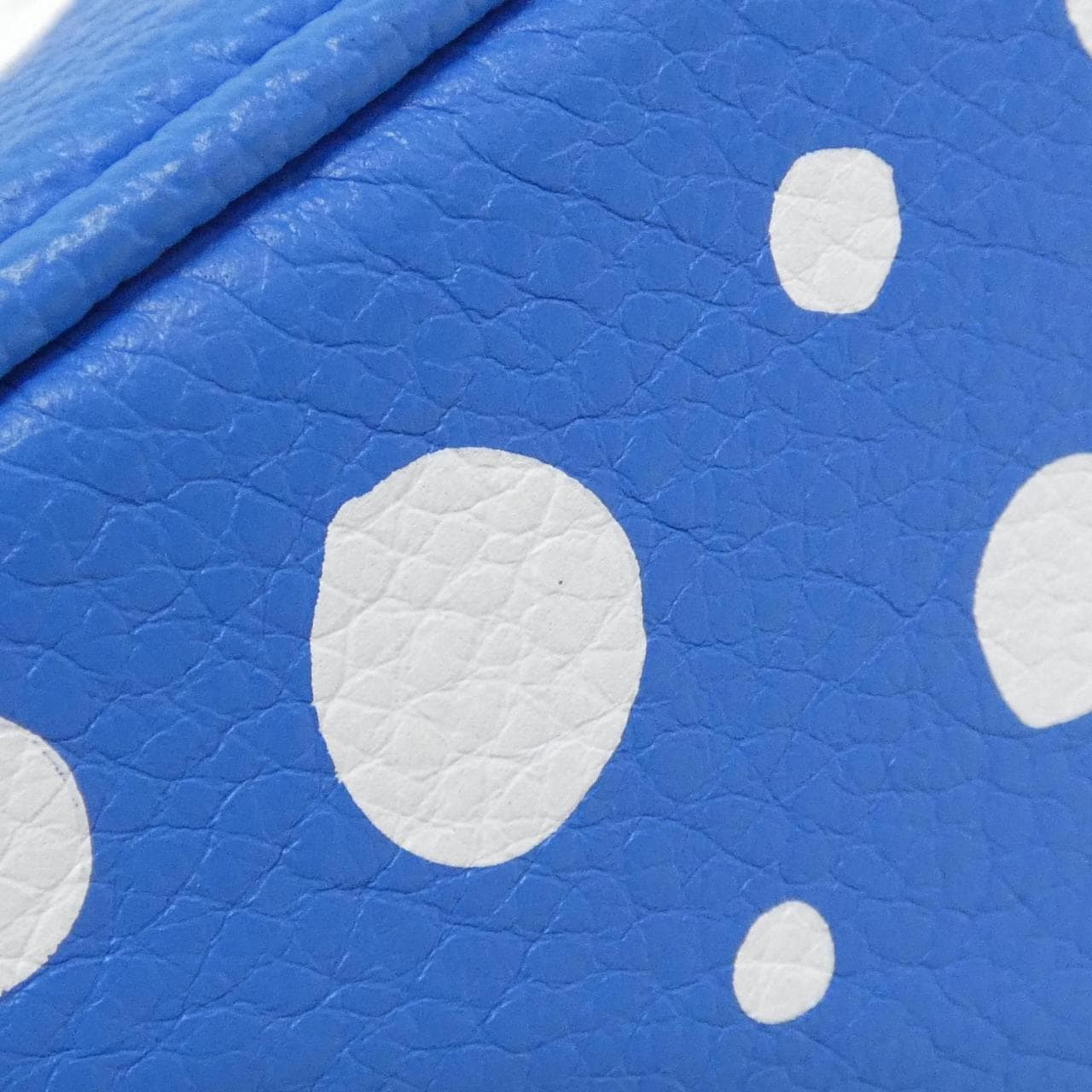 LOUIS VUITTON Monogram Empreinte (LV x YK) Nano Noe M81985 肩背包