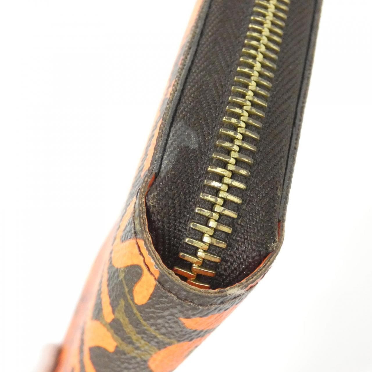 ルイヴィトン モノグラム グラフィティ(スティーブンスプラウス) ジッピー ウォレット M93711 財布