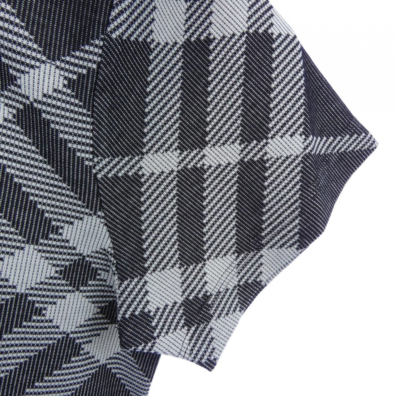 バーバリー BURBERRY 8088058 Tシャツ