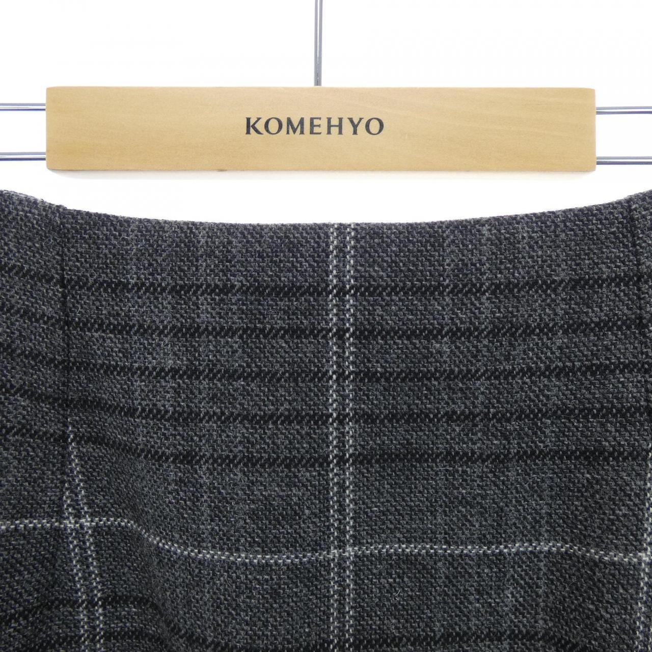 クリスチャンディオール CHRISTIAN DIOR 841A10A1036 スカート