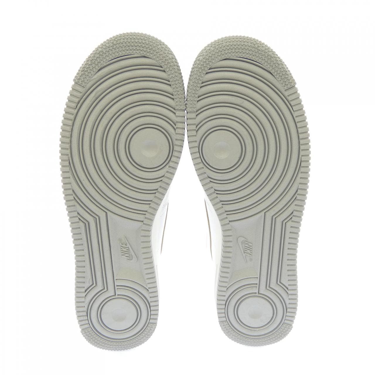 ナイキ NIKE DC5209-100 スニーカー