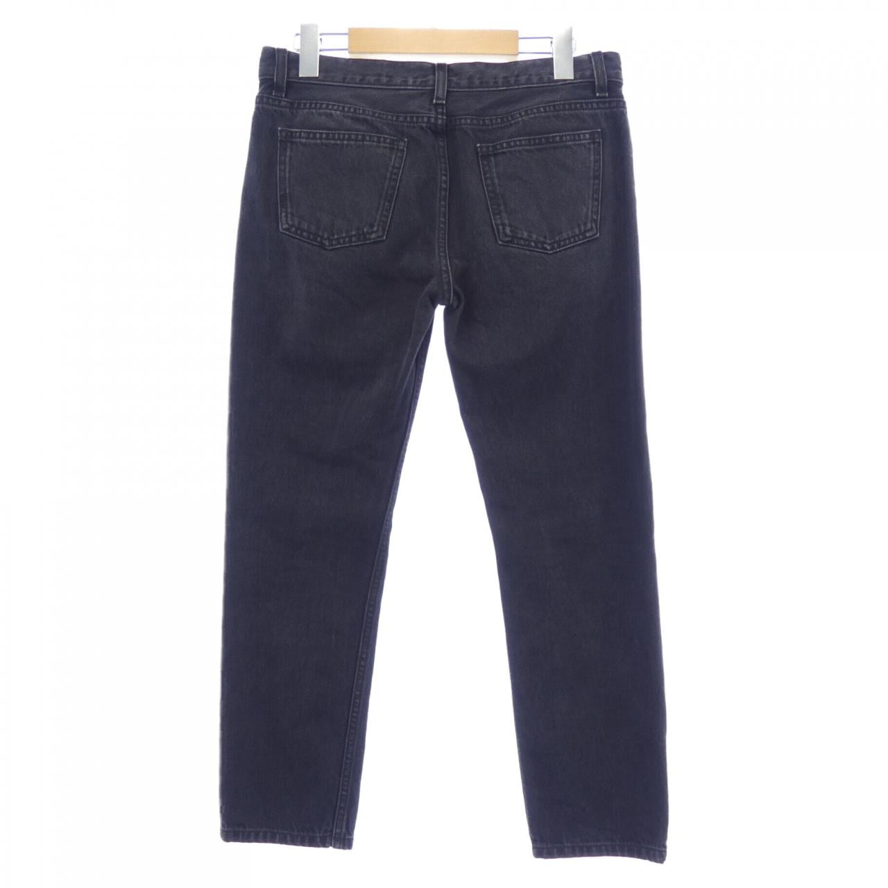 ザロウ THE ROW 7898-W2352 ジーンズ