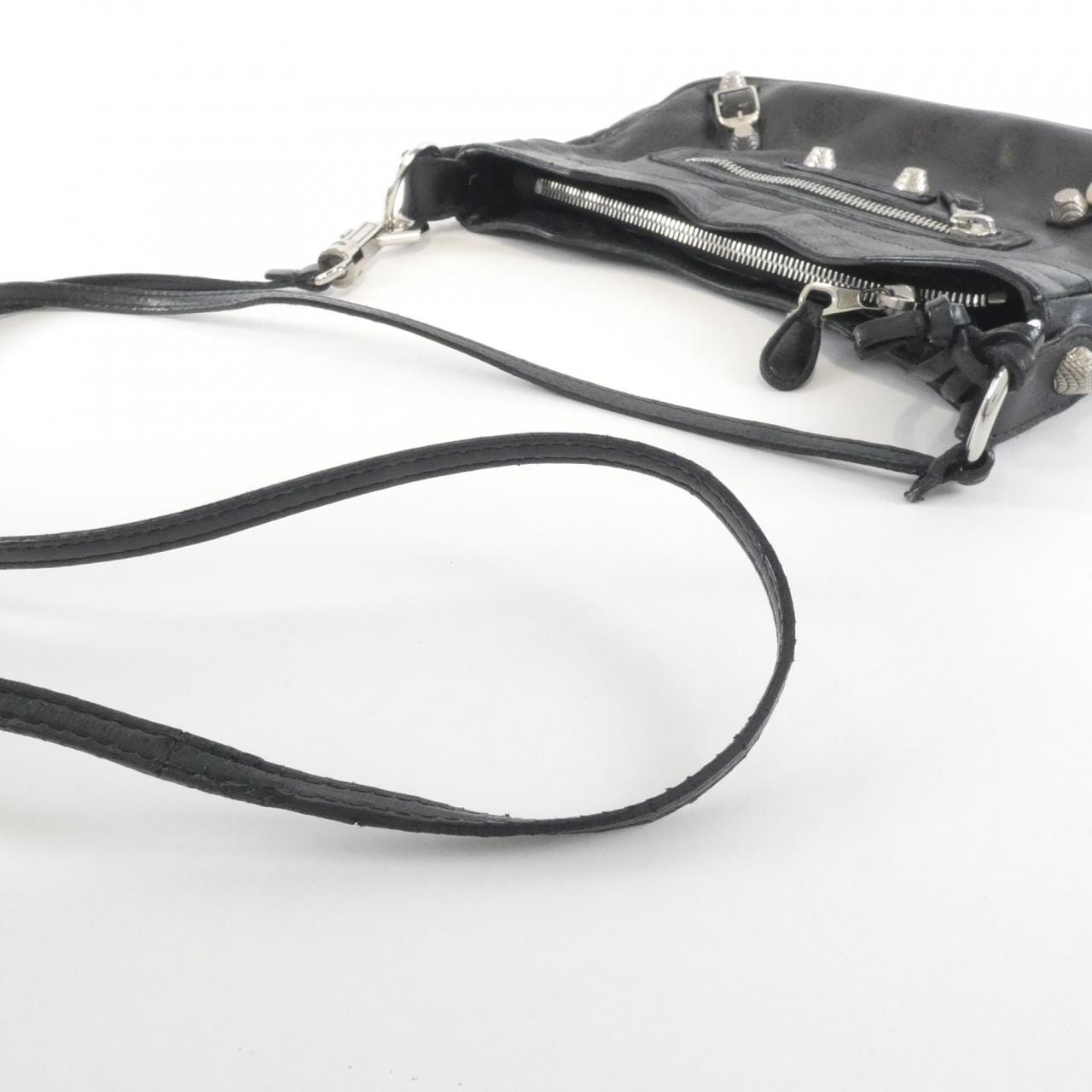 バレンシアガ ジャイアントヒップ 237203 D94IN ショルダーバッグ