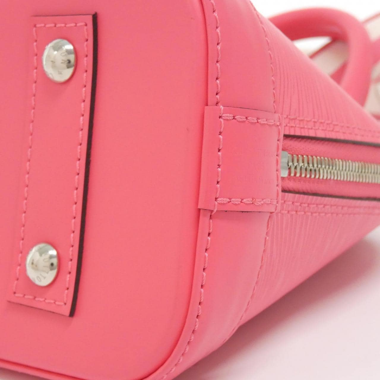 ルイヴィトン エピ アルマBB M59346 バッグ