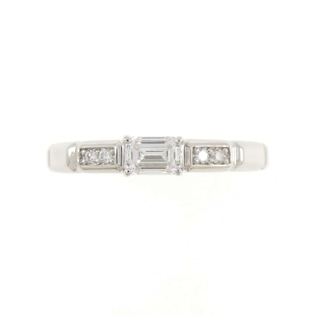 ジーエスティービー ダイヤモンド リング 0.34CT