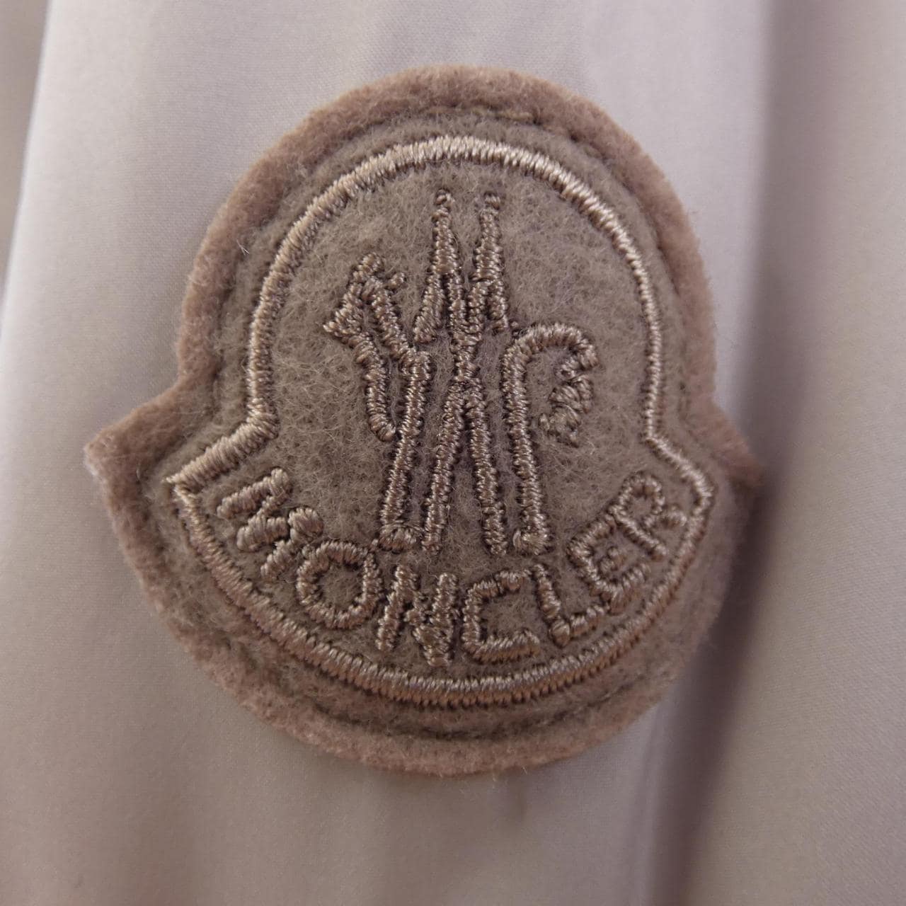モンクレール MONCLER CAYO ダウンジャケット