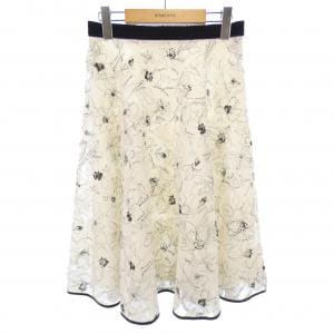 トゥービーシック TO BE CHIC スカート