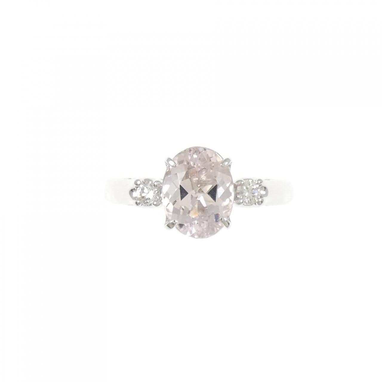 K18WG Beryl Ring 1.96CT