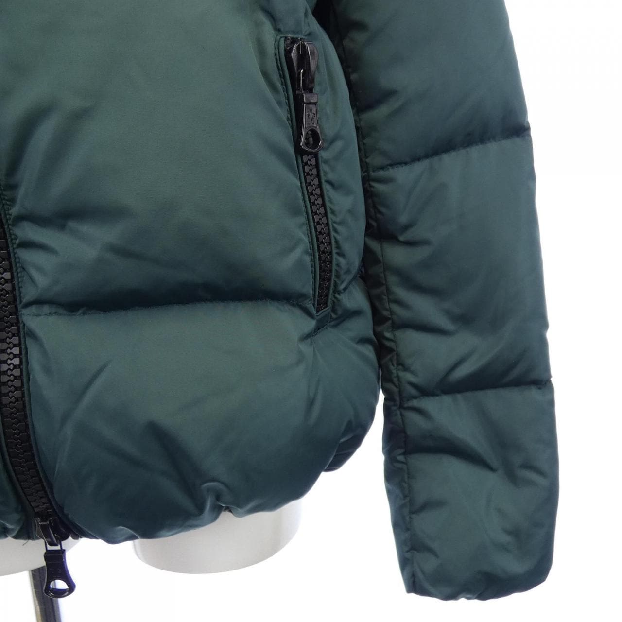 モンクレール MONCLER CHERY ダウンジャケット