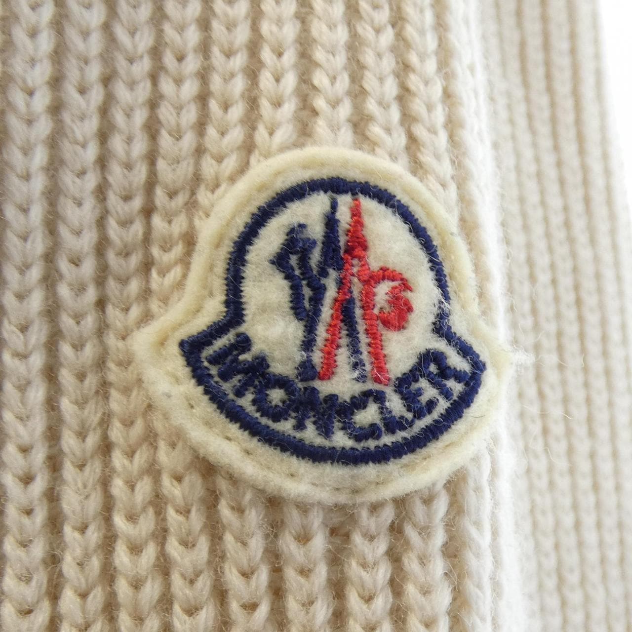 モンクレール MONCLER ダウンジャケット