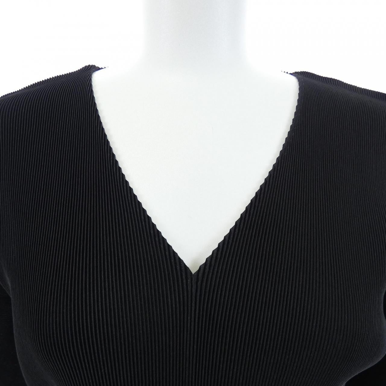 プリーツプリーズ PLEATS PLEASE PP02FK117 トップス