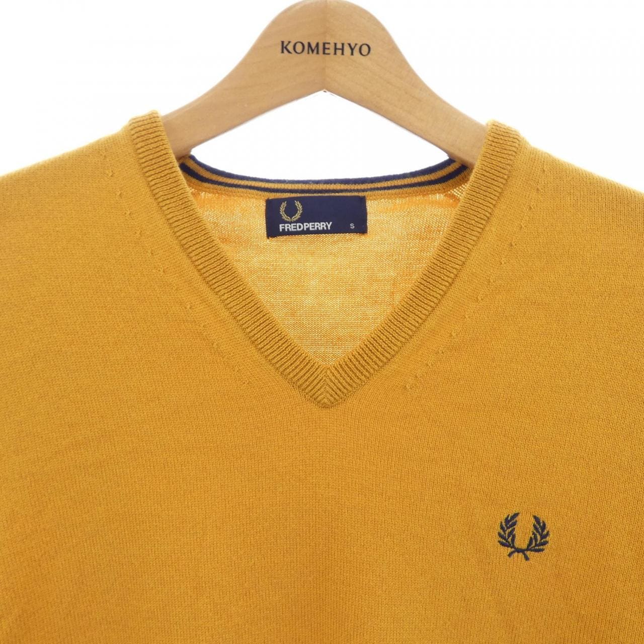 フレッドペリー FRED PERRY ニット