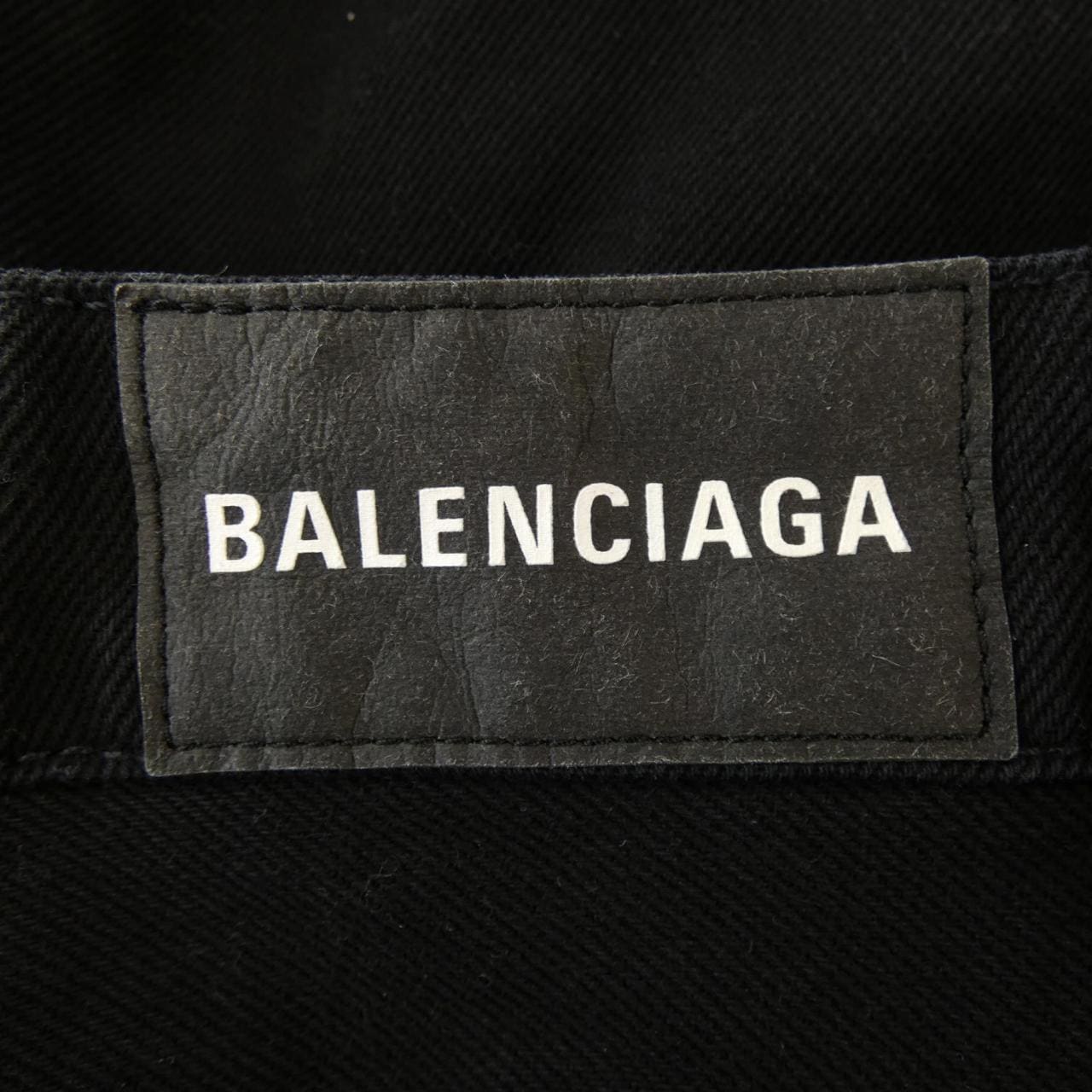 バレンシアガ BALENCIAGA 571459 TEW05 スカート