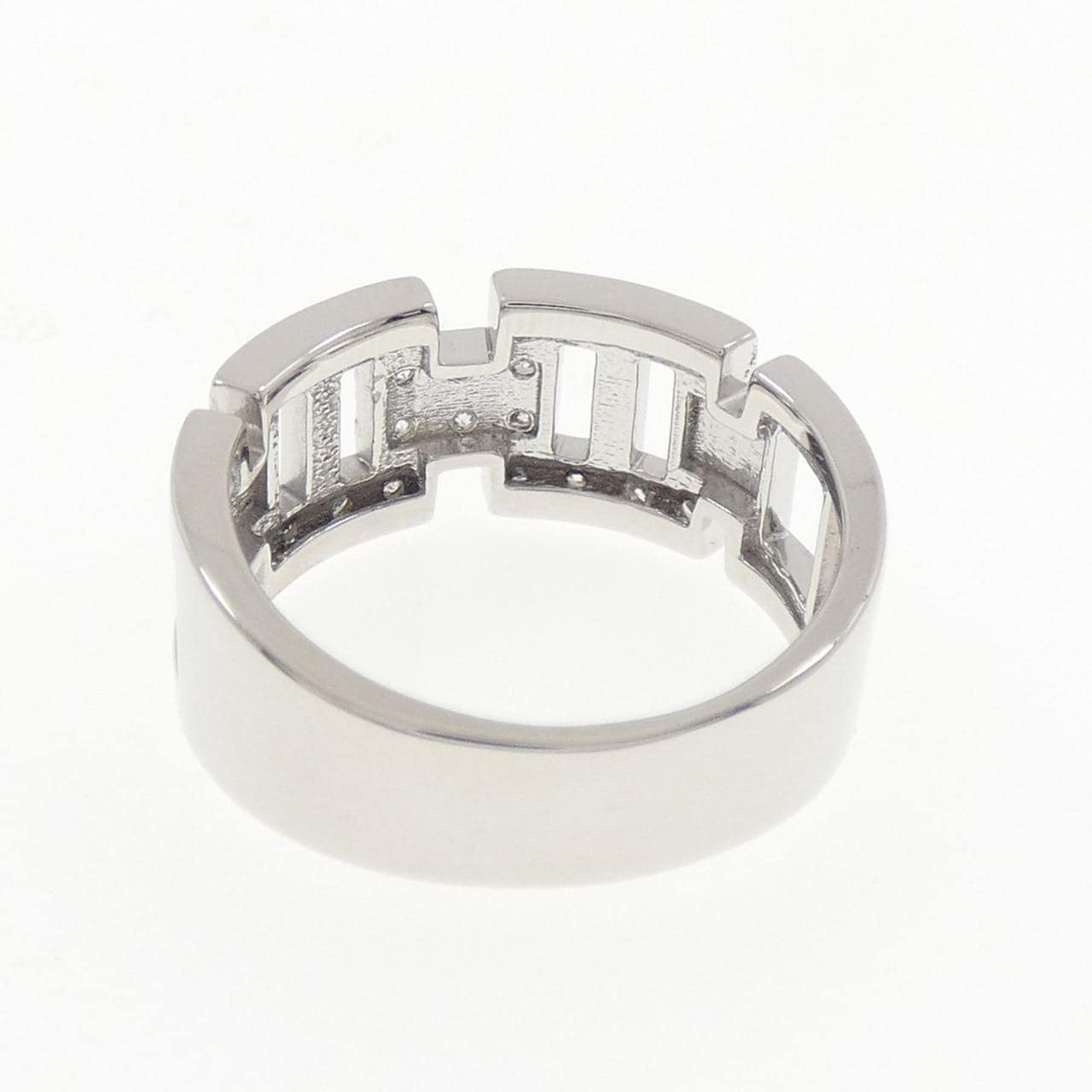 K18WG パヴェ ダイヤモンド リング 0.30CT