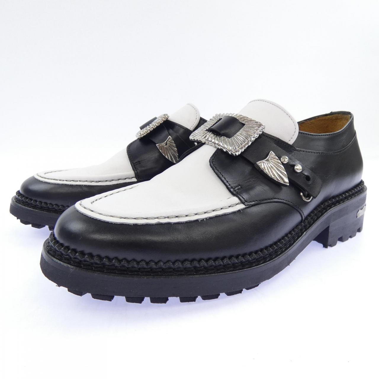 トーガ TOGA シューズ