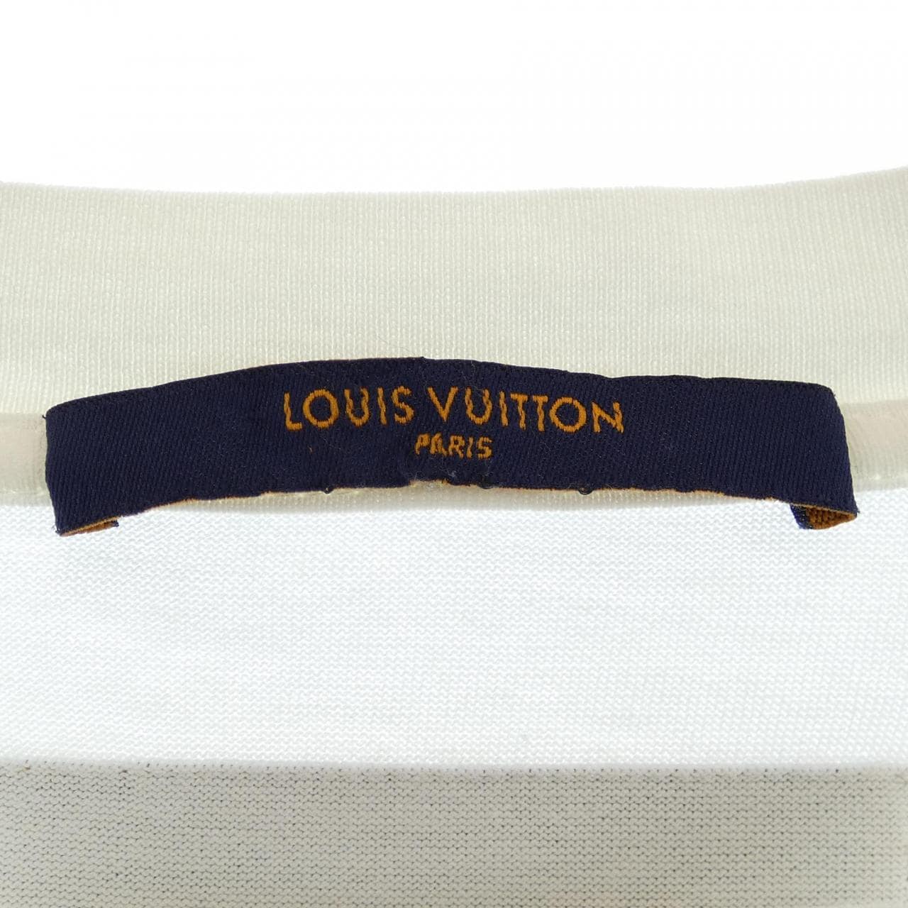 ルイヴィトン LOUIS VUITTON LVフレンドインサイドアウトラペル HKY73WNPG Tシャツ