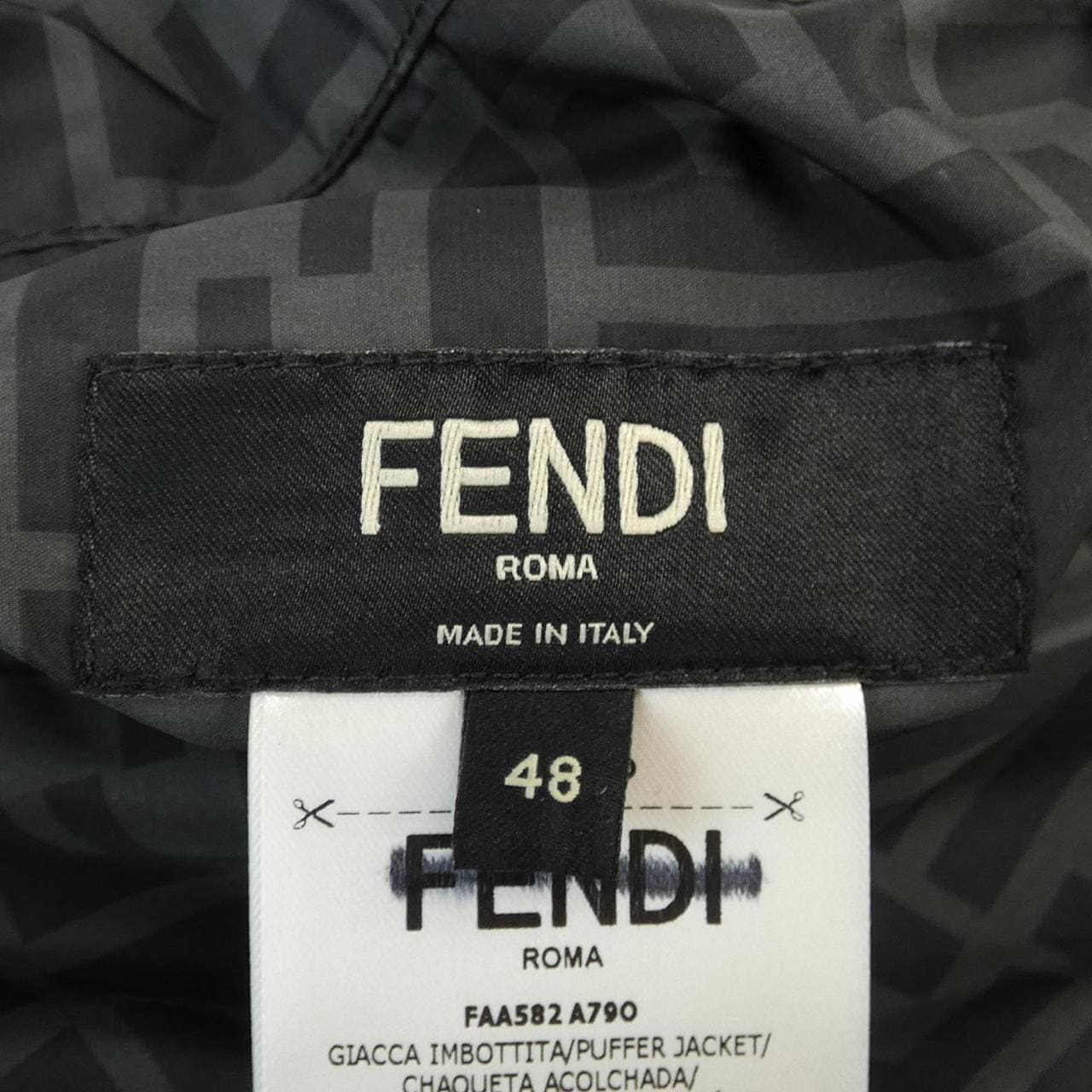 フェンディ FENDI ダウンジャケット