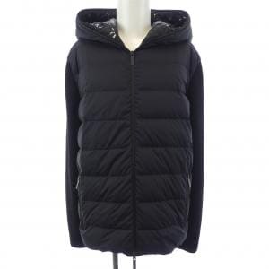 モンクレール MONCLER 20919B00007 ダウンジャケット