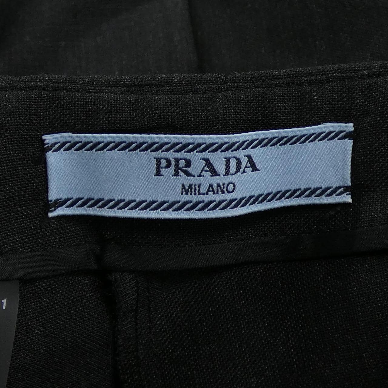 プラダ PRADA P140V S231 12I1 スカート