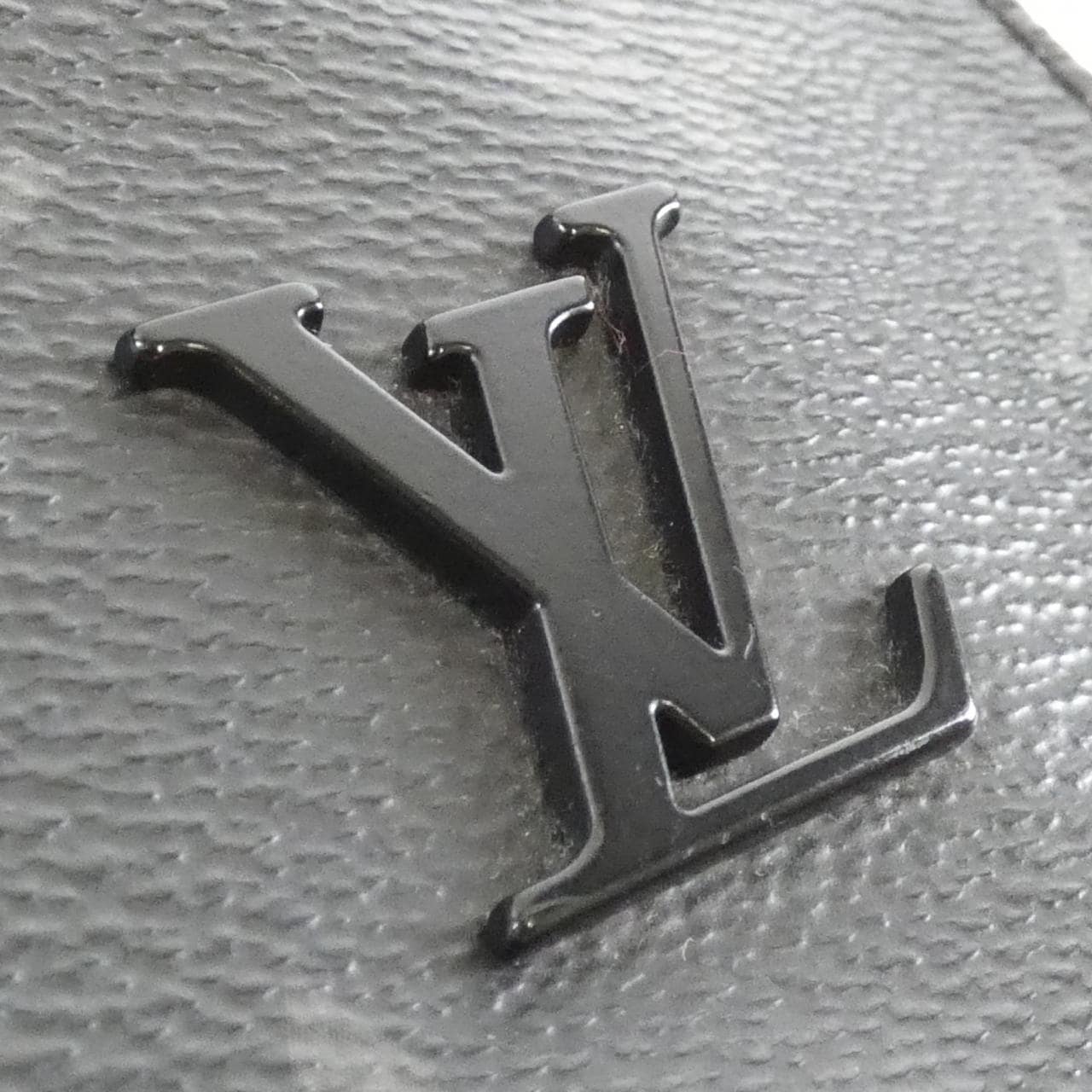 ルイヴィトン モノグラム エクリプス ディストリクト PM M44000 ショルダーバッグ