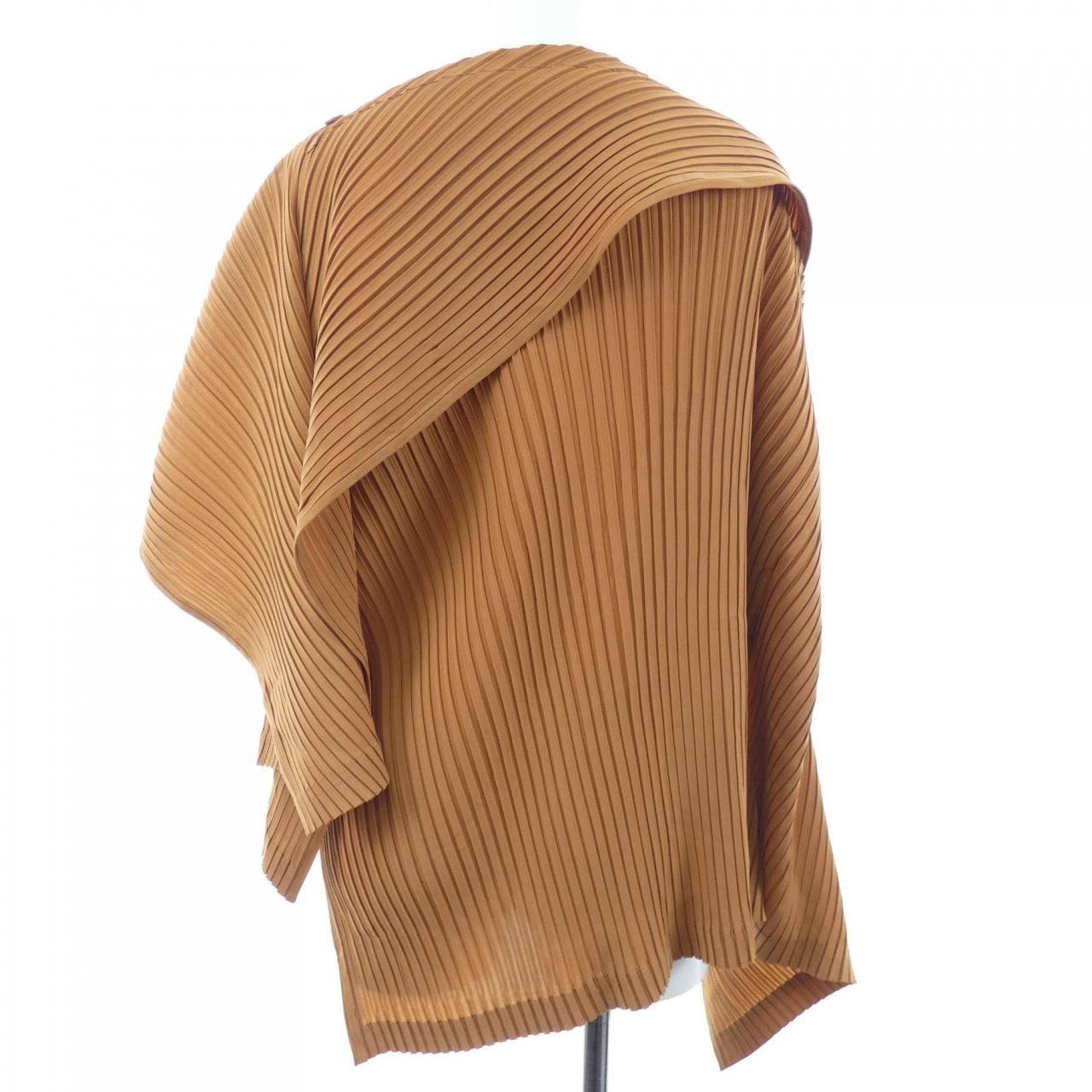 イッセイミヤケ ISSEY MIYAKE IM43-FJ107 トップス
