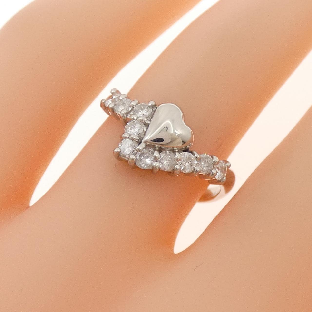 PT900 ハート ダイヤモンド リング 0.30CT